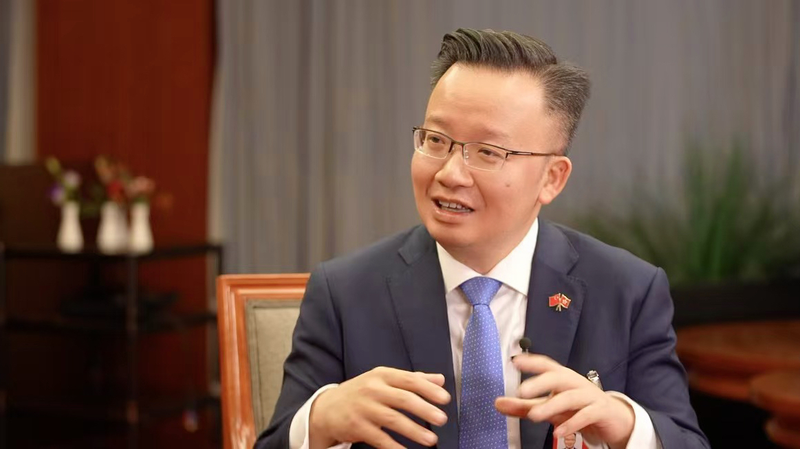 Le député met en avant le potentiel de Hong Kong propulsé par l’IA Le député met en avant le potentiel de Hong Kong propulsé par l'IA video poster