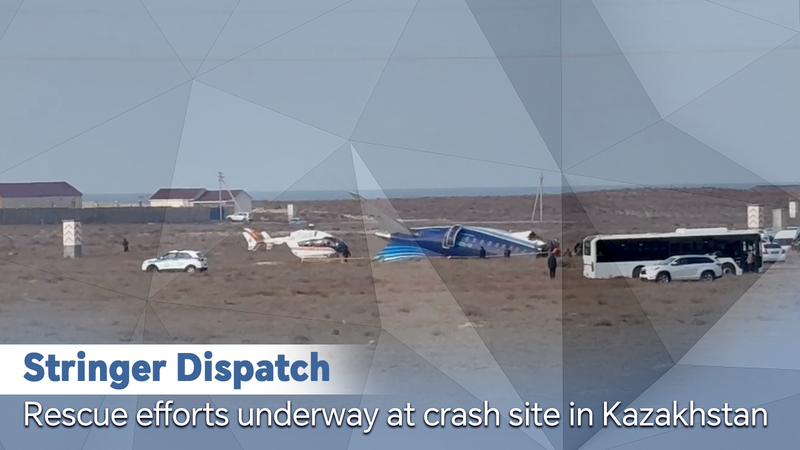 Efforts de secours en cours après un crash d’Azerbaijan Airlines à Aktau Efforts de secours en cours après un crash d'Azerbaijan Airlines à Aktau video poster