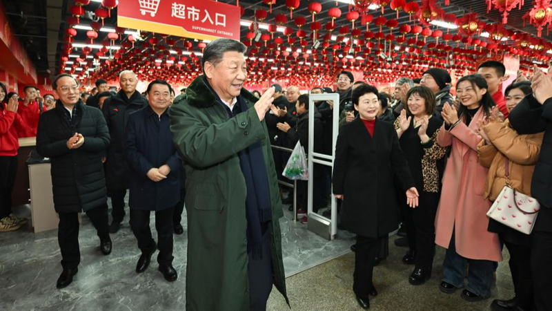 Le président Xi se rapproche des habitants avant le Festival du Printemps Le président Xi se rapproche des habitants avant le Festival du Printemps