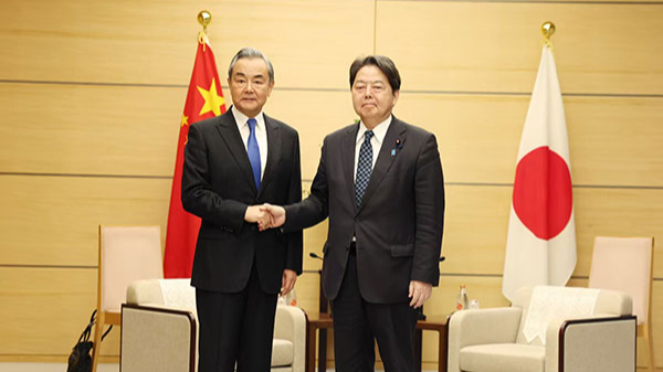 Les pourparlers de Tokyo ouvrent la voie à des relations saines entre la Chine et le Japon Les pourparlers de Tokyo ouvrent la voie à des relations saines entre la Chine et le Japon