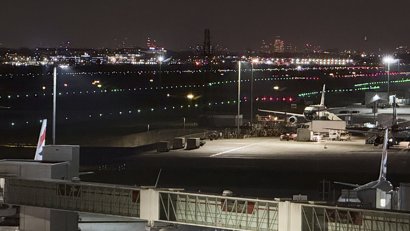 Heathrow_rouvre___panne_de_courant_et_incendie_perturbent_des_dizaines_de_milliers
