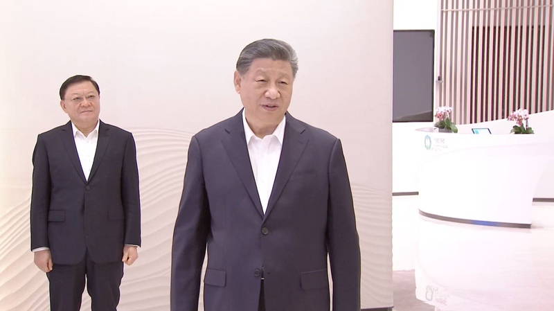 Xi met en avant l’intégration à la zone de coopération Guangdong-Macao Xi met en avant l'intégration à la zone de coopération Guangdong-Macao video poster