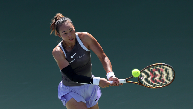 Zheng Qinwen échoue lors du tournoi de tennis de Dubaï