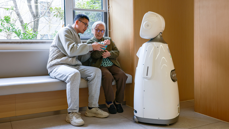 Réforme des soins pour les personnes âgées en Chine : Accès universel pour tous les seniors Réforme des soins pour les personnes âgées en Chine : Accès universel pour tous les seniors