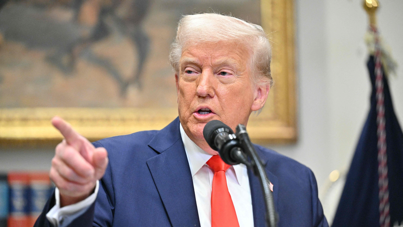 Les taxes de Trump ébranlent les marchés : 25 % pour le Canada et le Mexique Les taxes de Trump ébranlent les marchés : 25 % pour le Canada et le Mexique