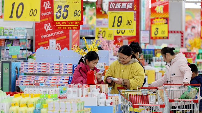 La confiance des consommateurs augmente à la suite des changements de politique en Chine