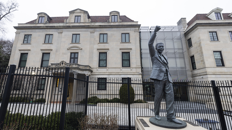 Les États-Unis expulsent l’ambassadeur d’Afrique du Sud au milieu de tensions diplomatiques Les États-Unis expulsent l'ambassadeur d'Afrique du Sud au milieu de tensions diplomatiques
