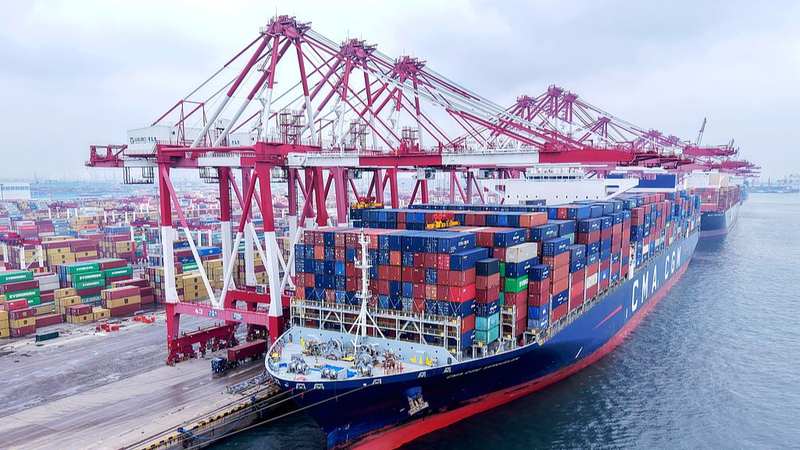 Le continent chinois stimule la croissance du commerce et des investissements Le_continent_chinois_stimule_la_croissance_du_commerce_et_des_investissements