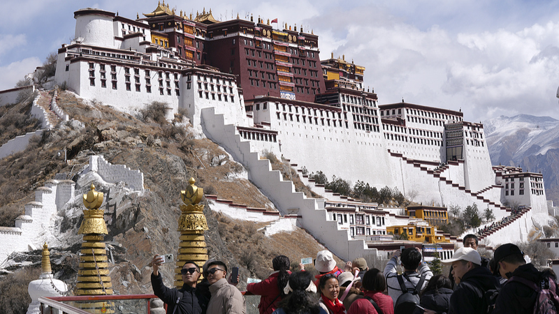 Le_remarquable_parcours_de_Xizang___Avancement_des_droits_de_l_homme_et_modernisation