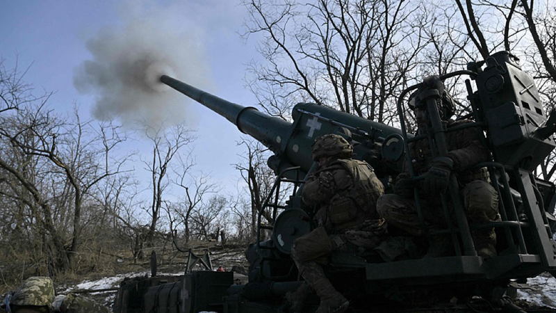 Les_experts_se_penchent_sur_l_avenir_du_conflit_Russie_Ukraine video poster
