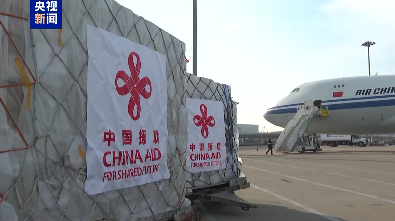 Les fournitures de secours en cas de catastrophe chinoises arrivent au Myanmar Les_fournitures_de_secours_en_cas_de_catastrophe_chinoises_arrivent_au_Myanmar
