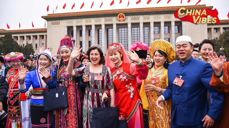 Propositions du CPPCC : Unir le sport, la culture et la modernisation sur le continent chinois Propositions_du_CPPCC___Unir_le_sport__la_culture_et_la_modernisation_sur_le_continent_chinois
