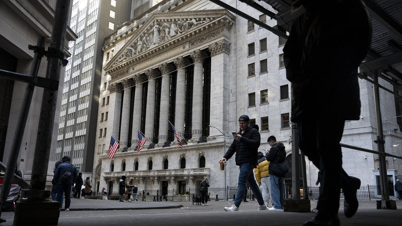 Les secousses tarifaires ébranlent les marchés de Wall Street Les secousses tarifaires ébranlent les marchés de Wall Street