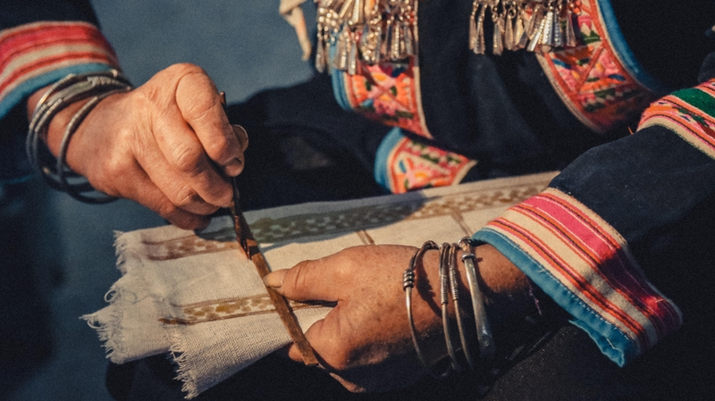 Tissu Batik et Patrimoine Buyi dans le Guizhou Tissu_Batik_et_Patrimoine_Buyi_dans_le_Guizhou