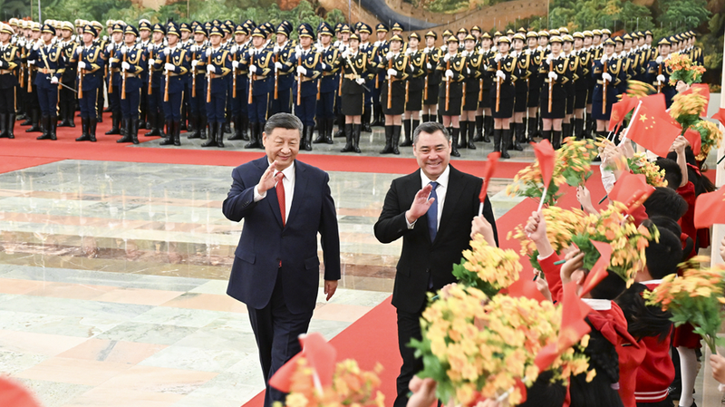 Xi_et_Japarov_tracent_une_nouvelle_voie_pour_les_relations_avec_le_Kirghizistan