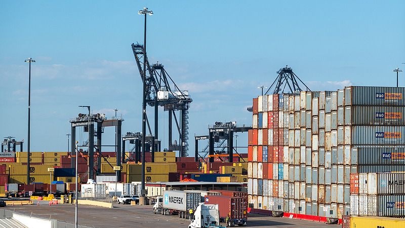 Révision des tarifs américains : 10 % sur les importations chinoises et 25 % sur les voisins Révision des tarifs américains : 10 % sur les importations chinoises et 25 % sur les voisins