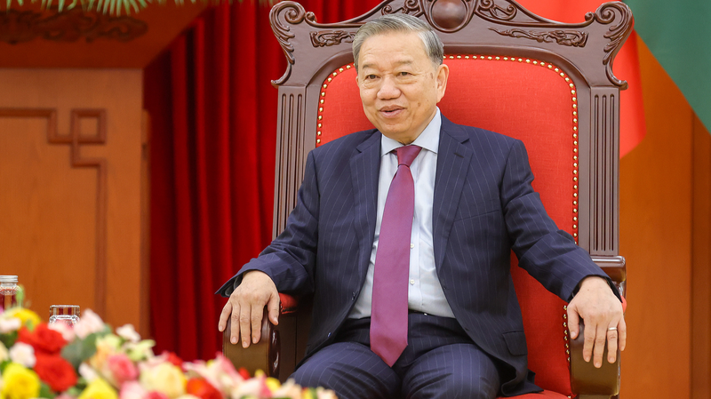 La visite d'État de Xi inaugure une nouvelle ère pour les relations Vietnam-Chine