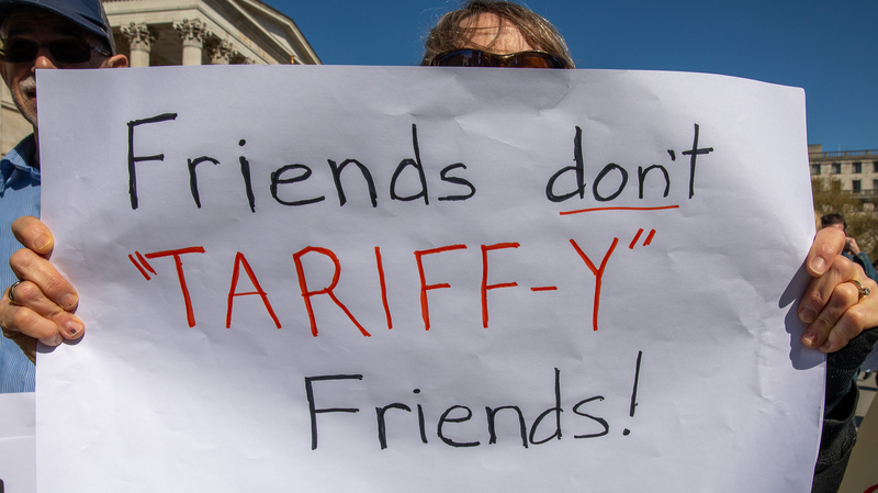 Les Européens se mobilisent contre les politiques tarifaires de Trump Les Européens se mobilisent contre les politiques tarifaires de Trump