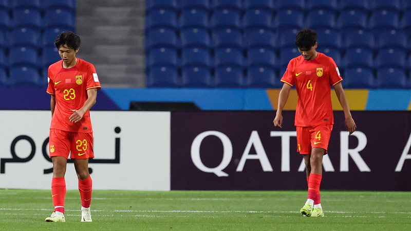 La Chine s’incline face aux hôtes, l’Arabie Saoudite, lors du match d’ouverture de la Coupe d’Asie U17 de l’AFC La Chine s'incline face aux hôtes, l'Arabie Saoudite, lors du match d'ouverture de la Coupe d'Asie U17 de l'AFC