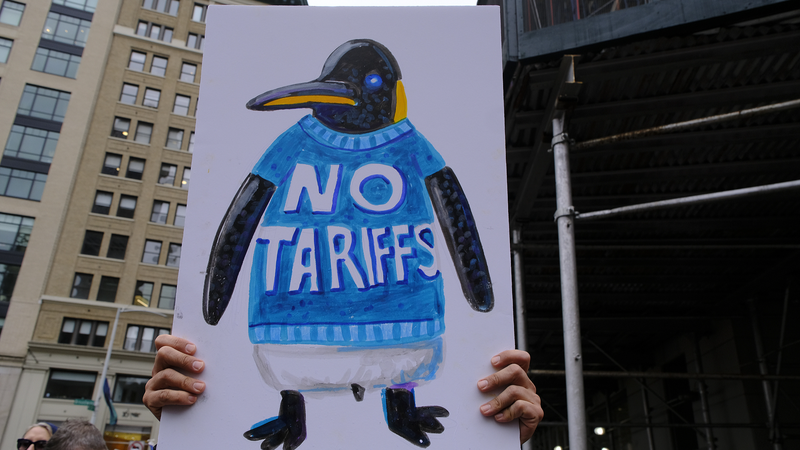 Des manifestations massives secouent les États-Unis et l’Europe contre les politiques de Trump Des manifestations massives secouent les États-Unis et l'Europe contre les politiques de Trump