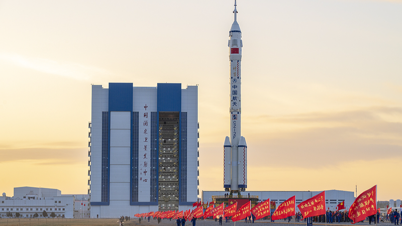 Conférence de presse Shenzhou-20 suscite la fièvre spatiale à Jiuquan video poster