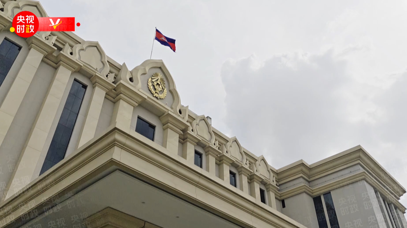 Xi Jinping participe à la cérémonie des documents de coopération Chine-Cambodge
