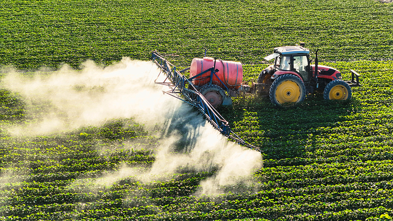 L’agriculture intelligente stimule la récolte de coton au Xinjiang pendant la Semaine d’or L'agriculture intelligente stimule la récolte de coton au Xinjiang pendant la Semaine d'or video poster