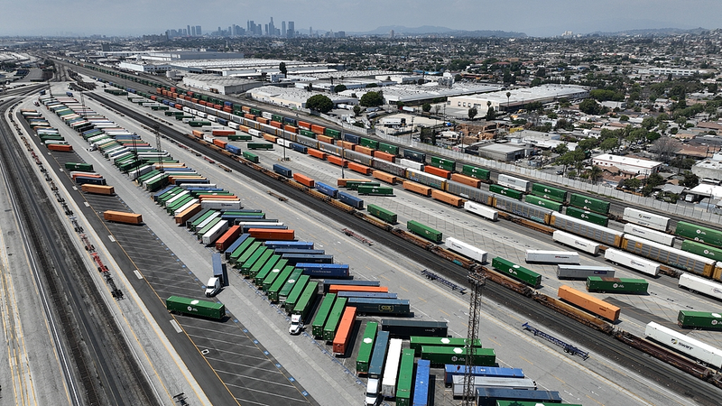 Les tarifs douaniers américains sous les projecteurs : la résistance bipartisane grandit