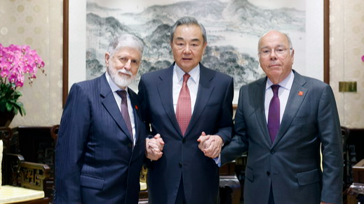 La Chine et le Brésil s’unissent pour les droits du Sud global La Chine et le Brésil s'unissent pour les droits du Sud global