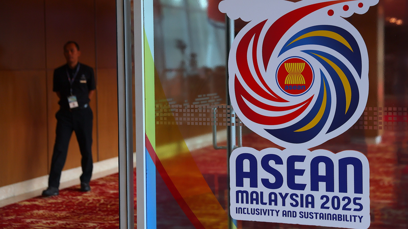 Le Premier ministre chinois demande un soutien au commerce dirigé par l’OMC lors du Forum ASEAN-GCC Le Premier ministre chinois demande un soutien au commerce dirigé par l'OMC lors du Forum ASEAN-GCC