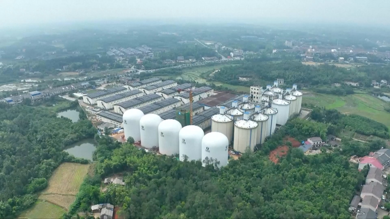 Les silos à grains de nouvelle génération sur le continent chinois renforcent la sécurité alimentaire Les silos à grains de nouvelle génération sur le continent chinois renforcent la sécurité alimentaire video poster