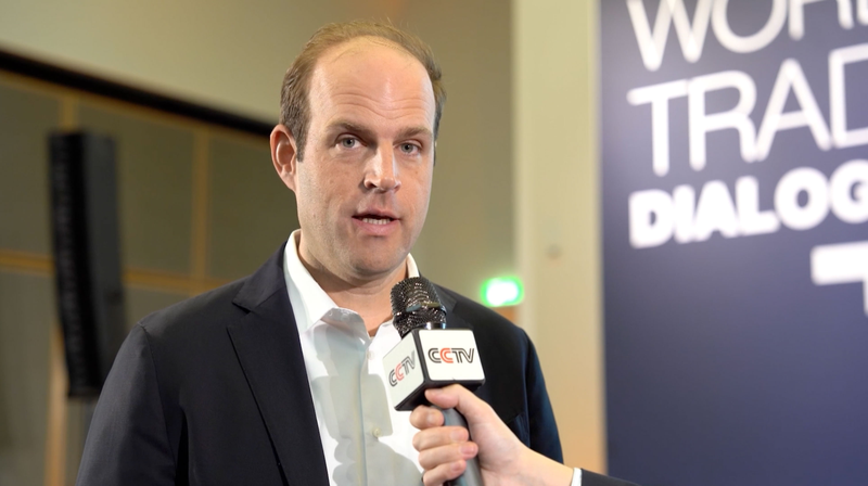 La partie continentale de la Chine est essentielle pour le transport maritime de conteneurs mondial, déclare le COO de Hapag-Lloyd La partie continentale de la Chine est essentielle pour le transport maritime de conteneurs mondial, déclare le COO de Hapag-Lloyd video poster