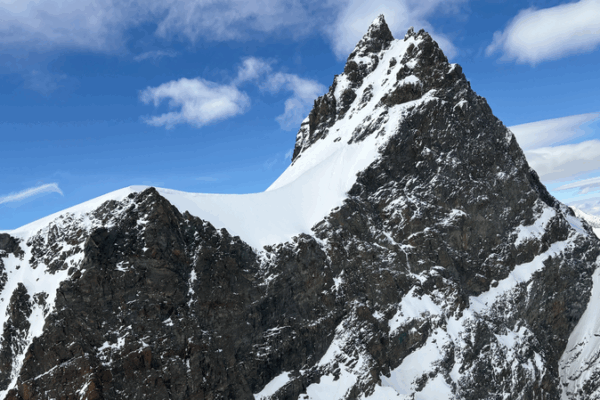 Tragédie du week-end : Six morts dans des accidents dans les Alpes suisses Tragédie du week-end : Six morts dans des accidents dans les Alpes suisses