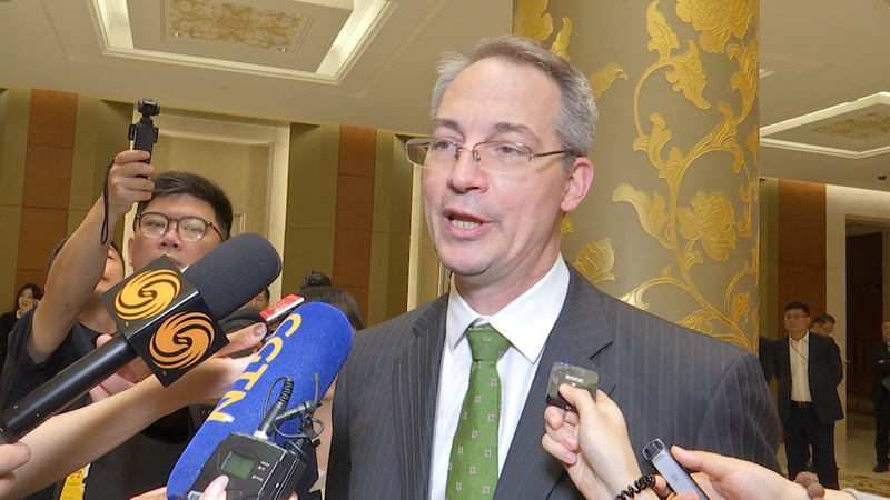 Les entreprises américaines font confiance au marché de la Chine continentale lors du sommet commercial de 2025 Les entreprises américaines font confiance au marché de la Chine continentale lors du sommet commercial de 2025 video poster