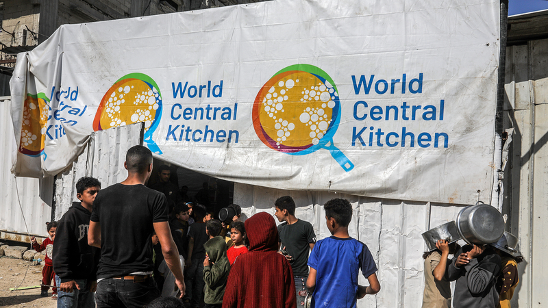 World Central Kitchen suspend les cuisines de Gaza en raison de pénuries d’approvisionnement World Central Kitchen suspend les cuisines de Gaza en raison de pénuries d'approvisionnement