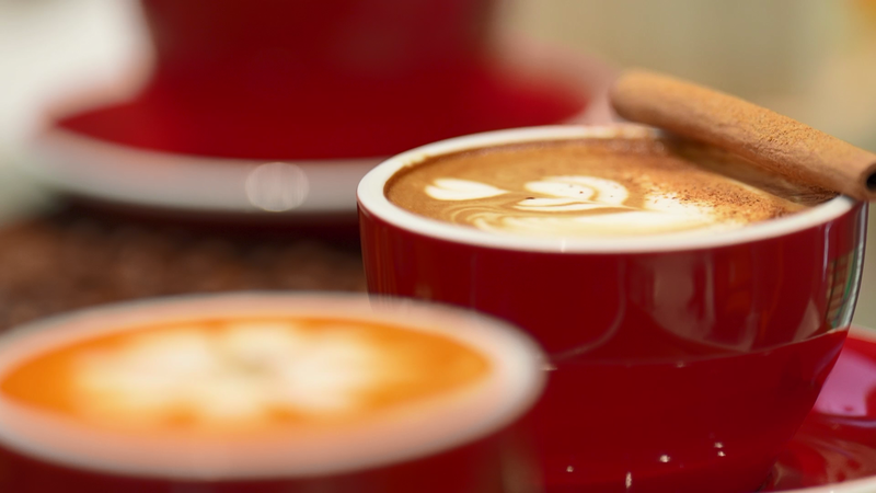 Quand la MTC Rencontre le Café : À l’Intérieur du Café Bien-Être Tendance Quand la MTC Rencontre le Café : À l’Intérieur du Café Bien-Être Tendance video poster