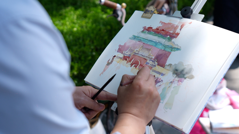 Les dessinateurs urbains de Pékin : 10 ans d’art urbain du week-end Les dessinateurs urbains de Pékin : 10 ans d'art urbain du week-end video poster