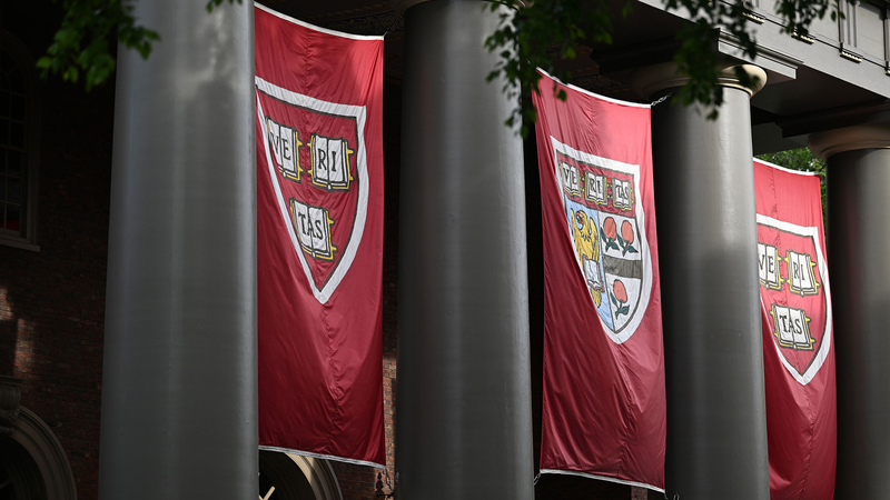 Harvard interdit d’admettre des étudiants internationaux – Quel est votre avis ? Harvard interdit d'admettre des étudiants internationaux – Quel est votre avis ?