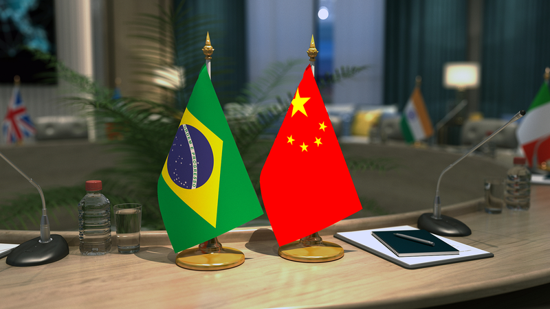 Lula salue la réponse de la Chine aux tarifs américains, renforçant les liens des BRICS Lula salue la réponse de la Chine aux tarifs américains, renforçant les liens des BRICS