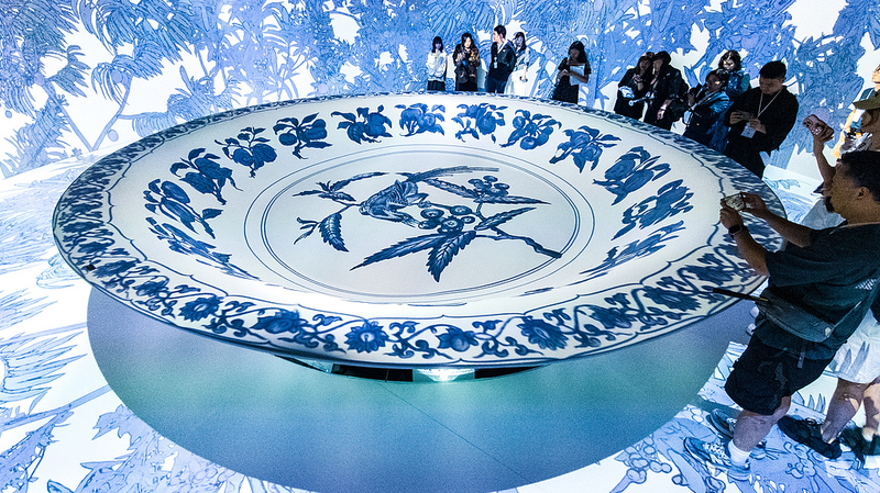 La magie numérique rencontre les motifs chinois anciens à Hong Kong La magie numérique rencontre les motifs chinois anciens à Hong Kong