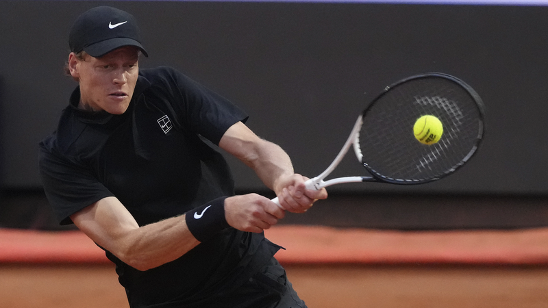 Sinner démolit Ruud 6-0, 6-1 pour atteindre les demi-finales de l'Open d'Italie