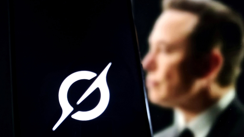 L'équipe DOGE de Musk déploie Grok AI dans les agences américaines, suscitant des alarmes de confidentialité