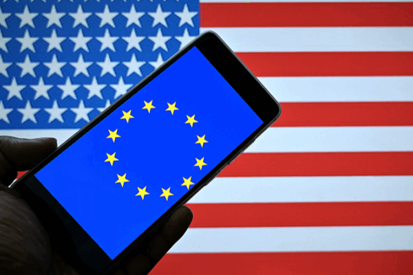 L’UE vise à conclure un accord commercial avec les États-Unis malgré les rebondissements tarifaires L'UE vise à conclure un accord commercial avec les États-Unis malgré les rebondissements tarifaires