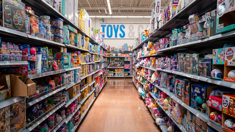 Trump demande à Walmart de ‘absorber les tarifs’ pour maintenir des prix bas Trump demande à Walmart de 'absorber les tarifs' pour maintenir des prix bas