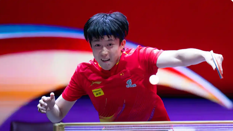Wang Chuqin domine à Doha, passe au deuxième tour Wang Chuqin domine à Doha, passe au deuxième tour