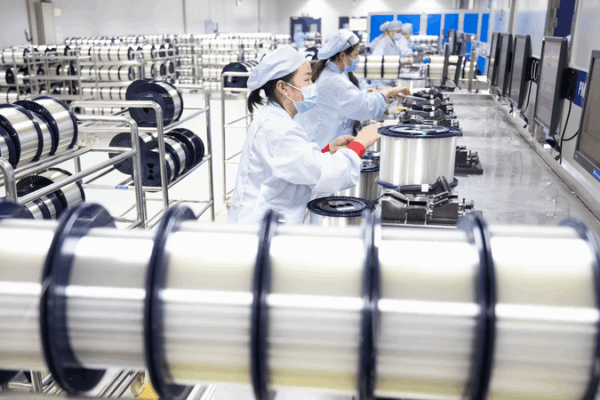 De verre de montre à titan technologique : la révolution de la chaîne d’approvisionnement de la Chine continentale De verre de montre à titan technologique : la révolution de la chaîne d'approvisionnement de la Chine continentale