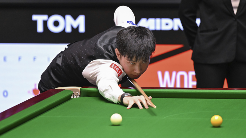 Zhao Xintong atteint ses premières demi-finales du Championnat du Monde de Snooker Zhao Xintong atteint ses premières demi-finales du Championnat du Monde de Snooker
