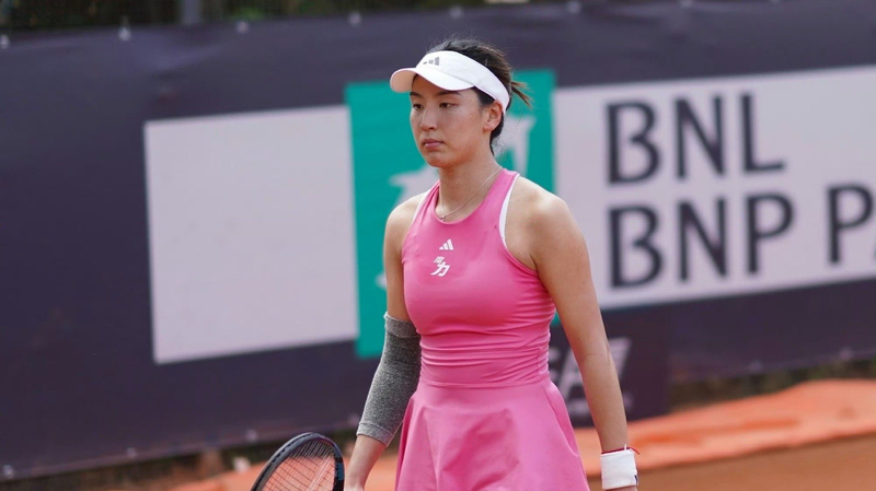 Rakhimova renverse Wang Xinyu lors du premier tour de l’Open d’Italie Rakhimova_renverse_Wang_Xinyu_lors_du_premier_tour_de_l_Open_d_Italie