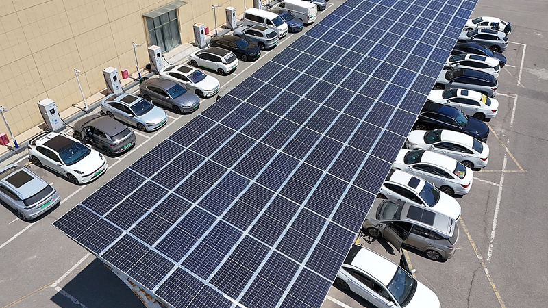 La Chine accélère la recharge des VE pour l'afflux des vacances de mai