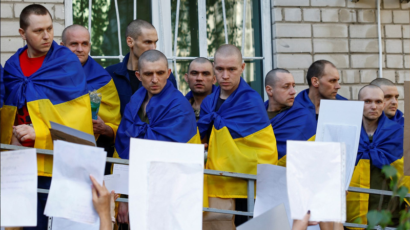 Barrage massif de drones et de missiles sur Kyiv après un échange de prisonniers Barrage massif de drones et de missiles sur Kyiv après un échange de prisonniers